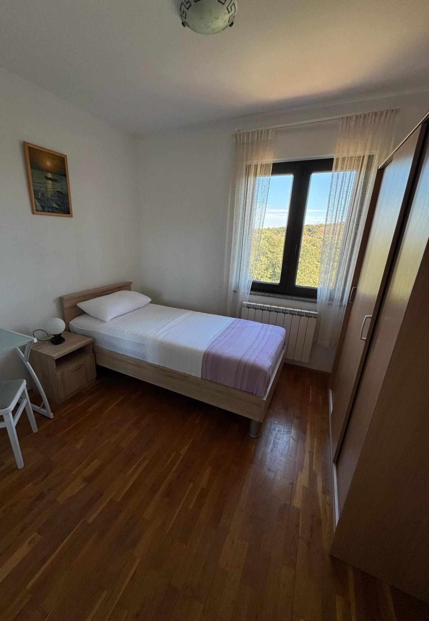 Apartment Davorka Върсар Екстериор снимка