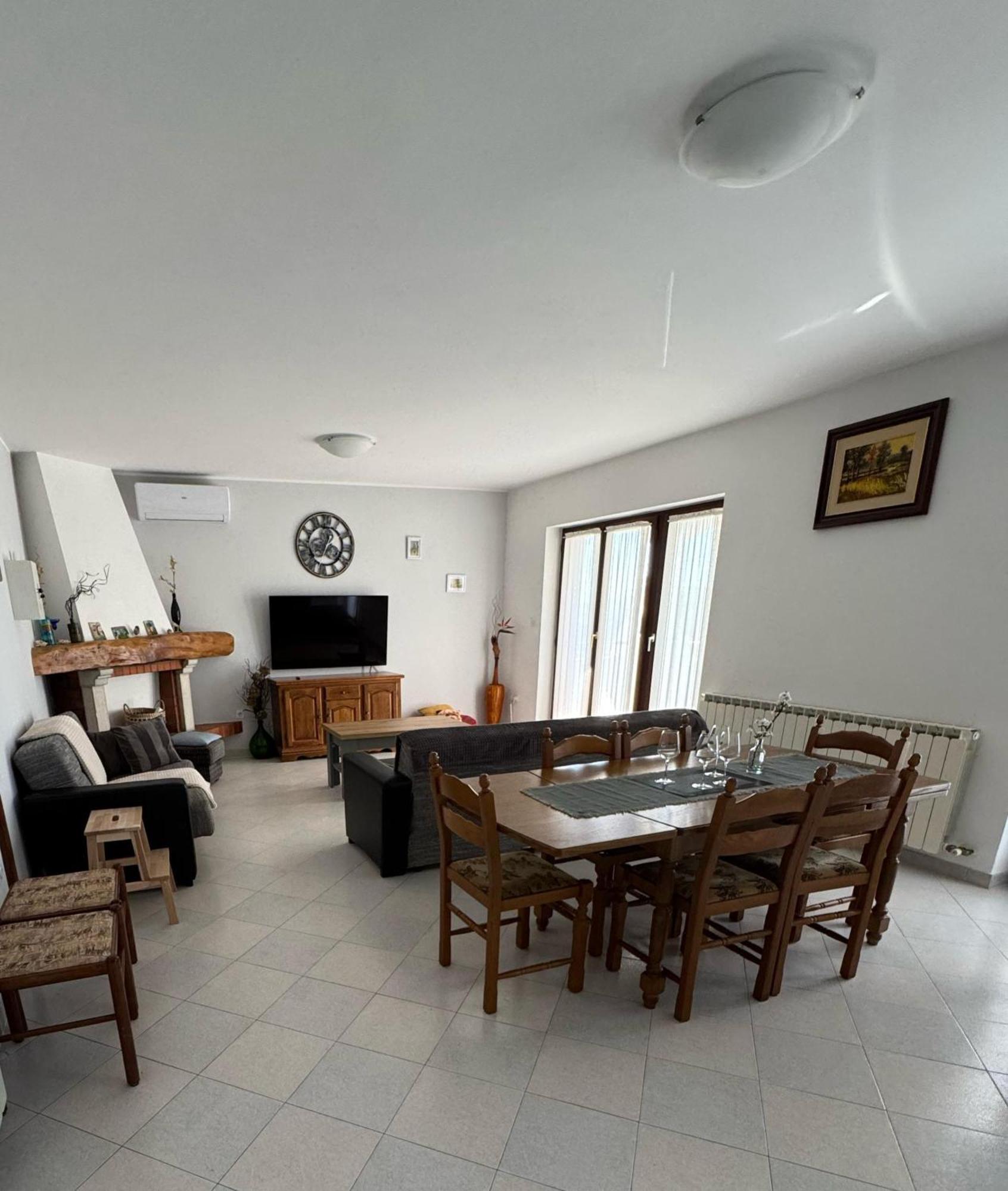 Apartment Davorka Върсар Екстериор снимка